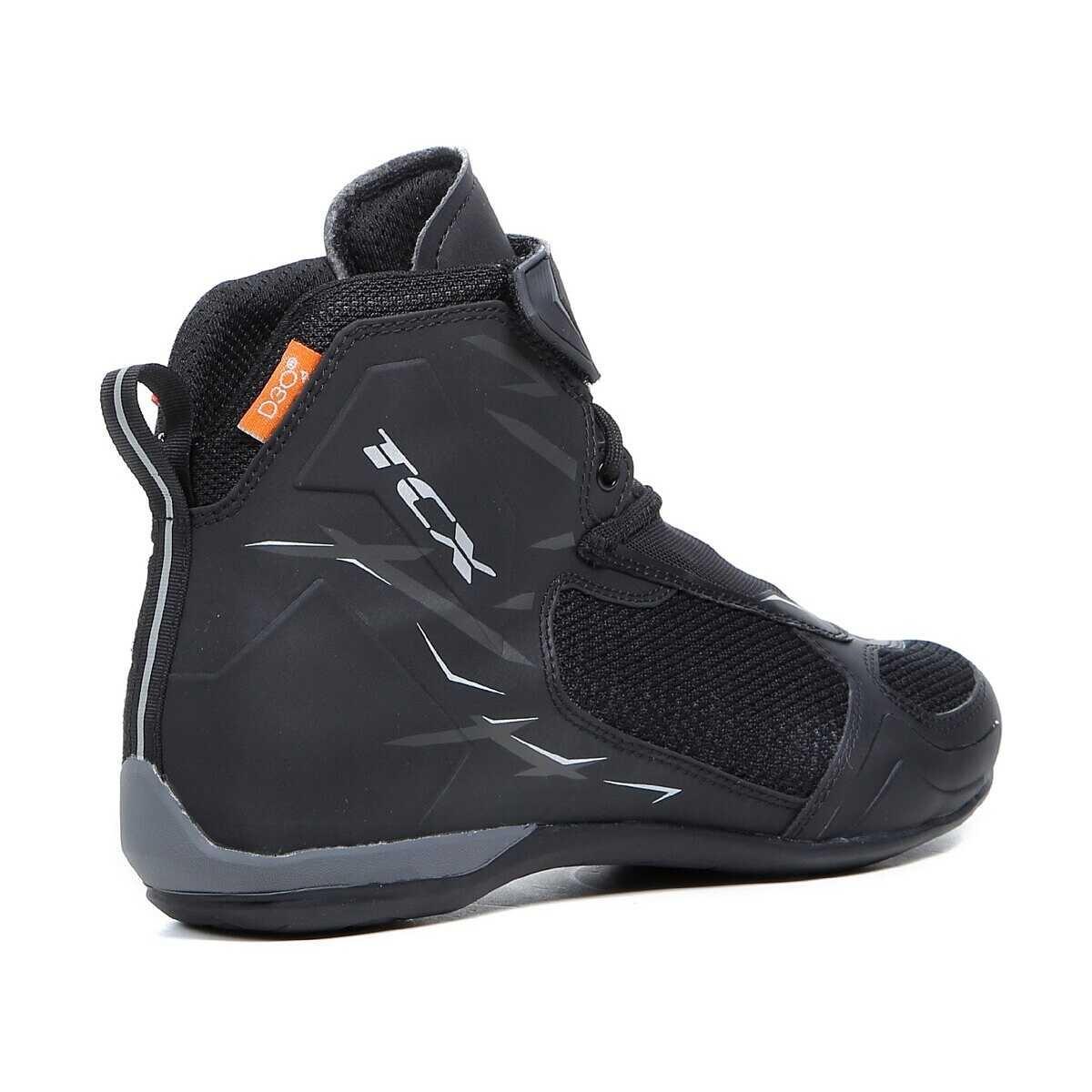 R04D WP SCARPE MOTO IMPERMEABILE UOMO <br />