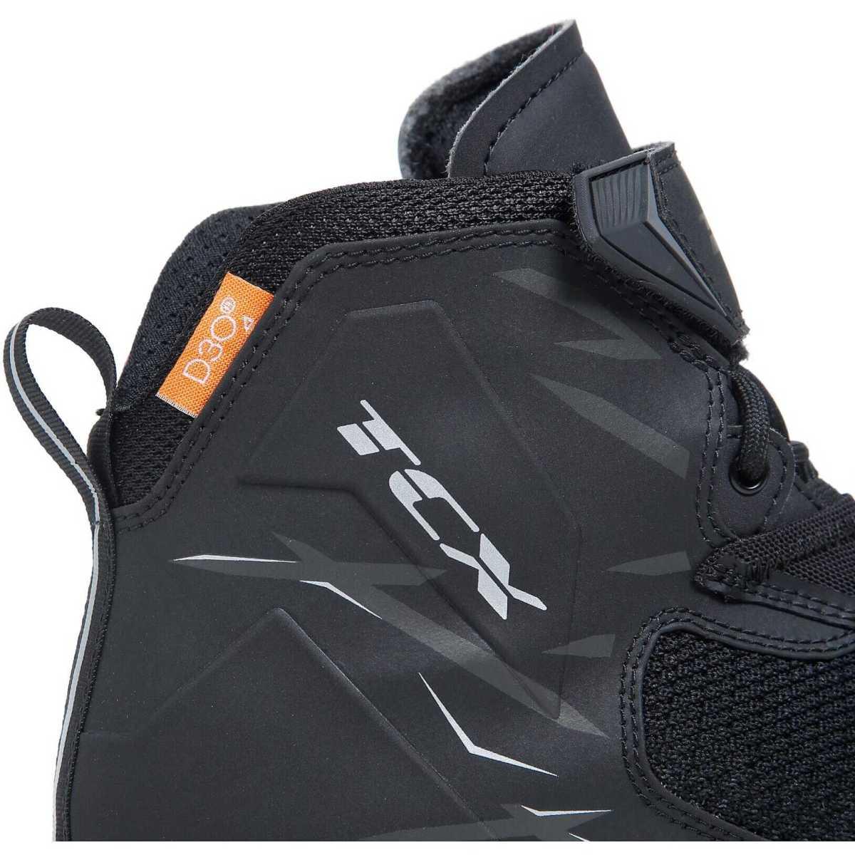 R04D WP SCARPE MOTO IMPERMEABILE UOMO <br />