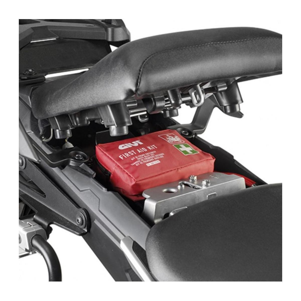 First aid kit ( kit pronto soccorso )